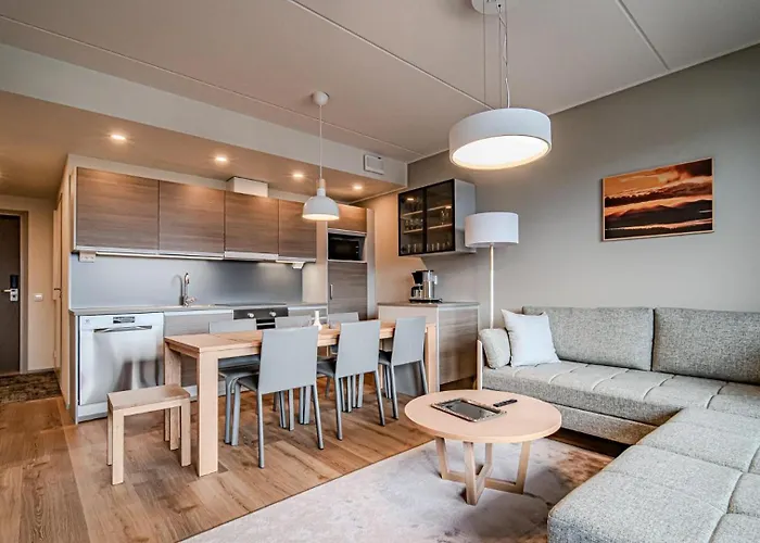 Yllaes 4201 Apartamento *